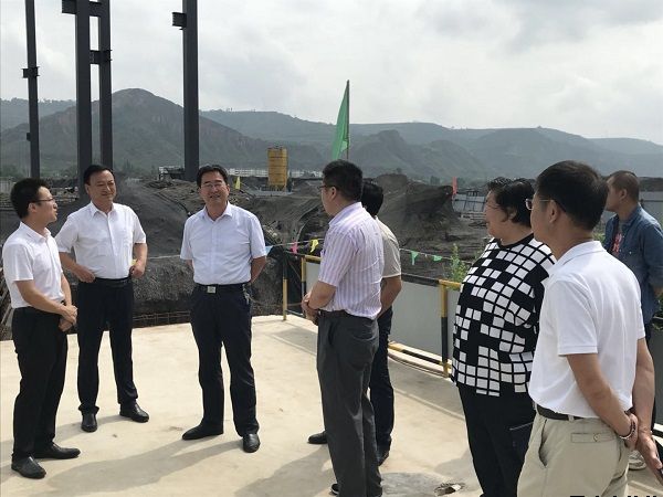 市人大常委會黨組副書記、副主任樊文浩一行調(diào)研泓源公司項目建設(shè)情況(圖2)