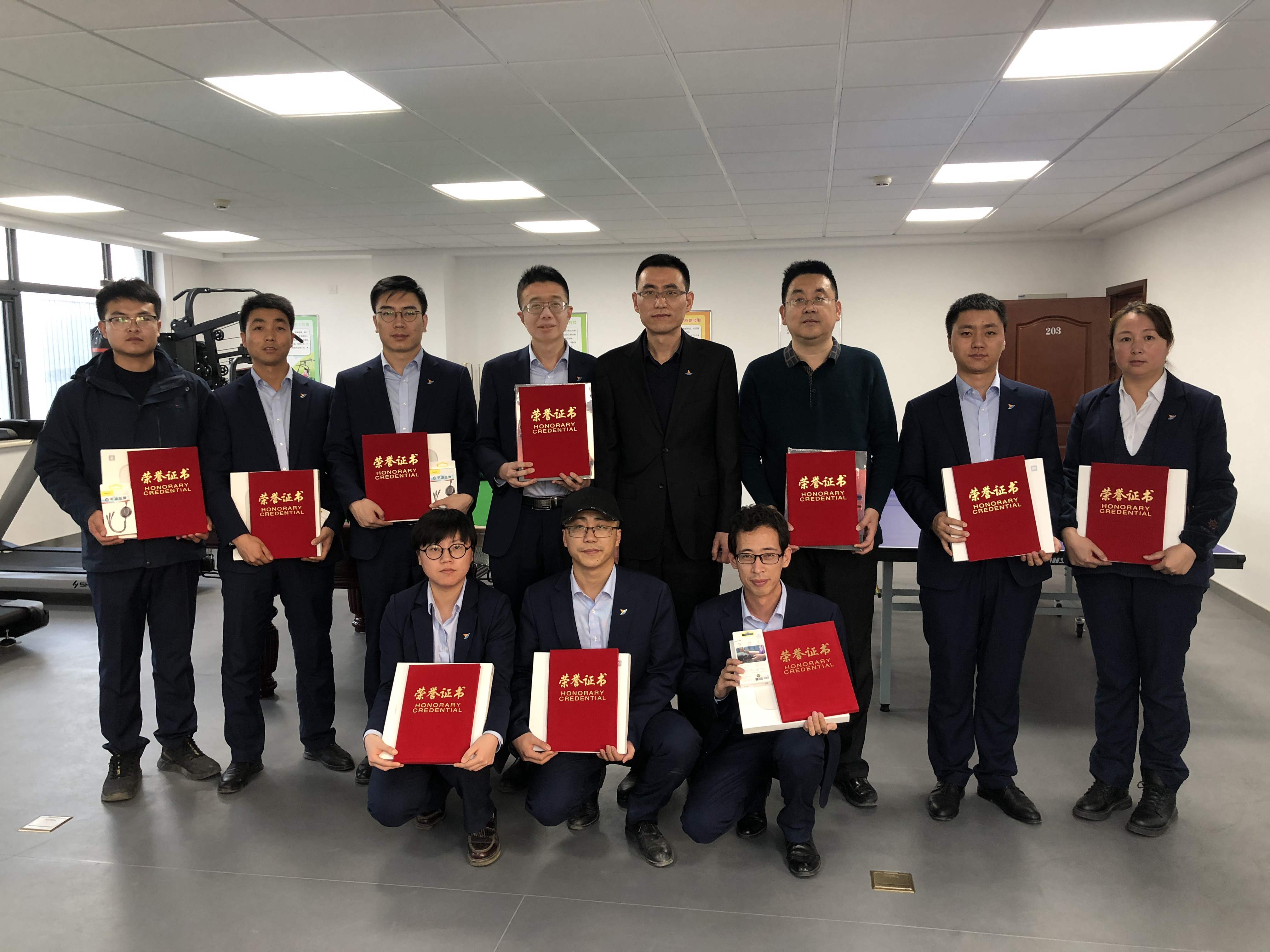泓源公司舉辦“慶元旦、迎新春”職工乒乓球臺(tái)球比賽(圖8)